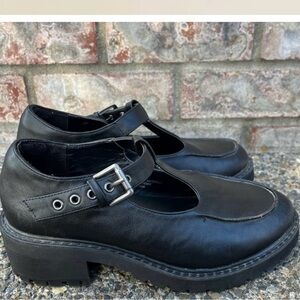 Torrid T-Strap Mary Jane Shoes Women’s 6.5 WW Lug Sole Black Fall Halloween